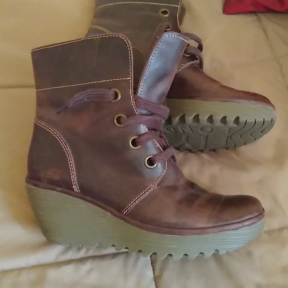 Brown leather lace up boot